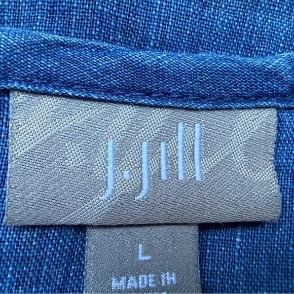 J. Jill Blue Button-Front Blouse - Picture 6 of 8
